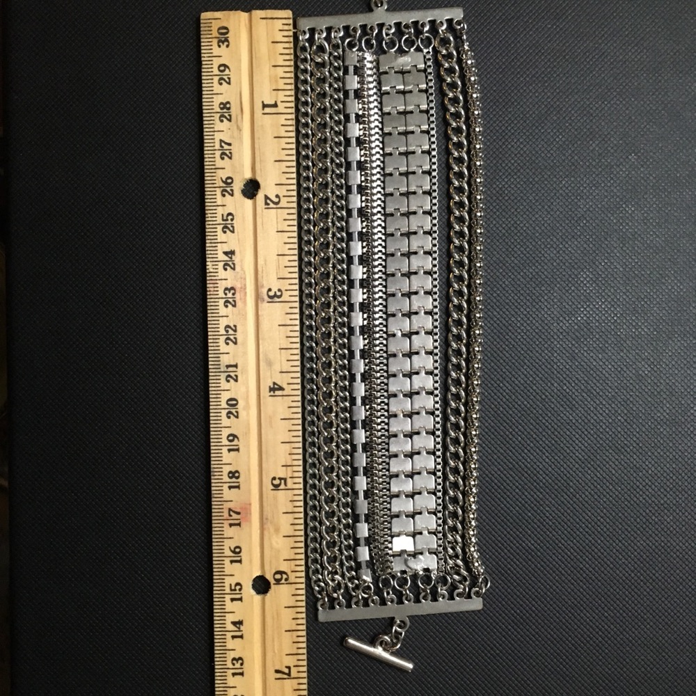 3 chain bracelets - Picture 3 of 8